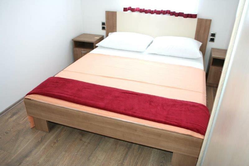 Lucija Apartments Vrh  Zewnętrze zdjęcie